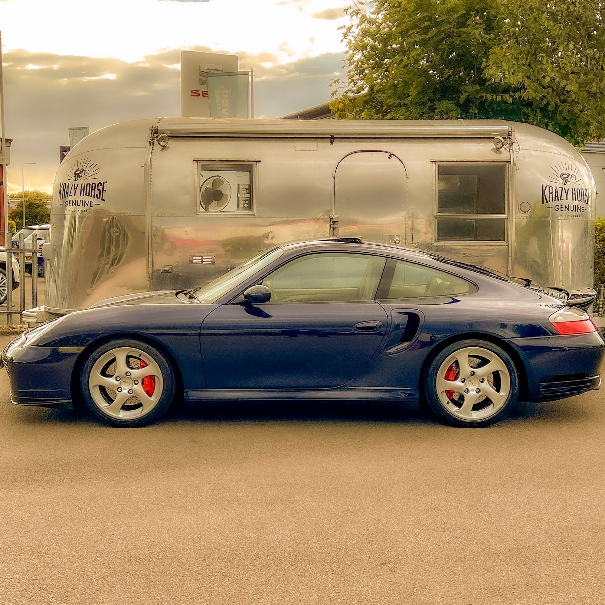 Porsche 996 911 Turbo - Porsche Midnight Blue