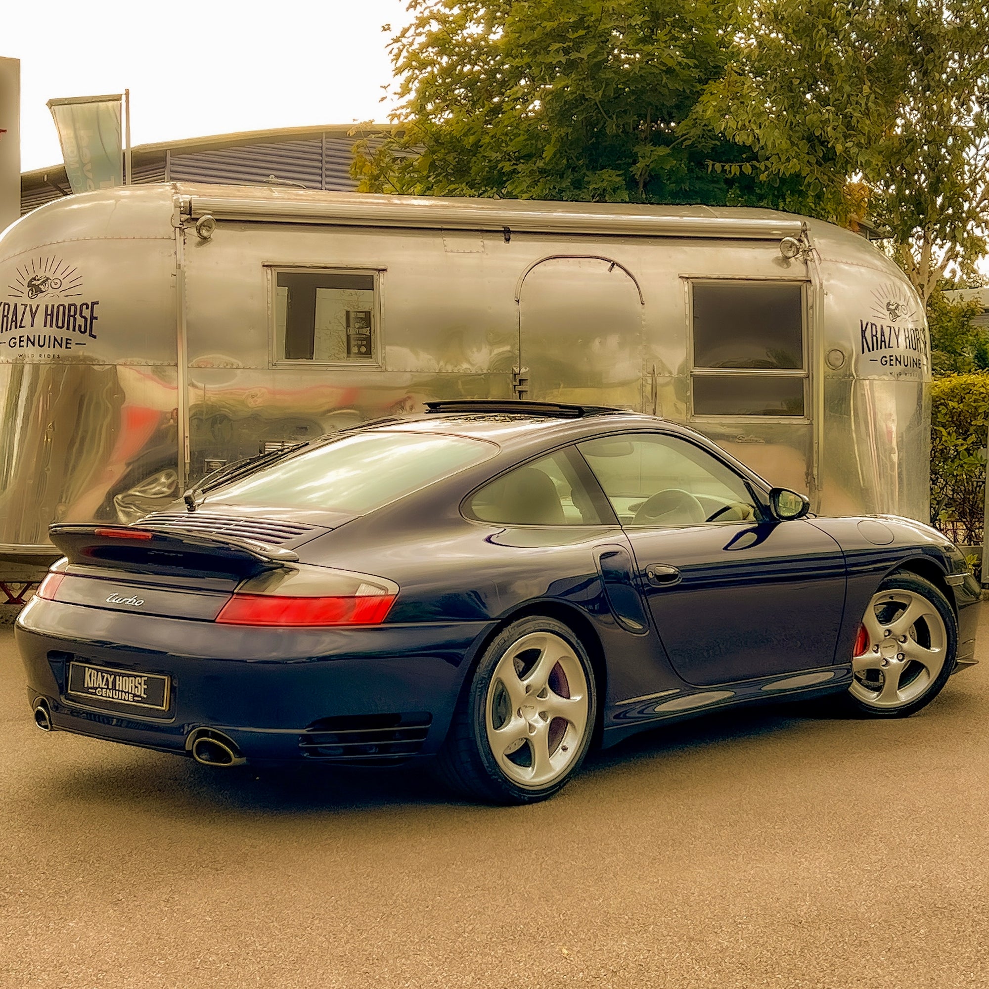Porsche 996 911 Turbo - Porsche Midnight Blue