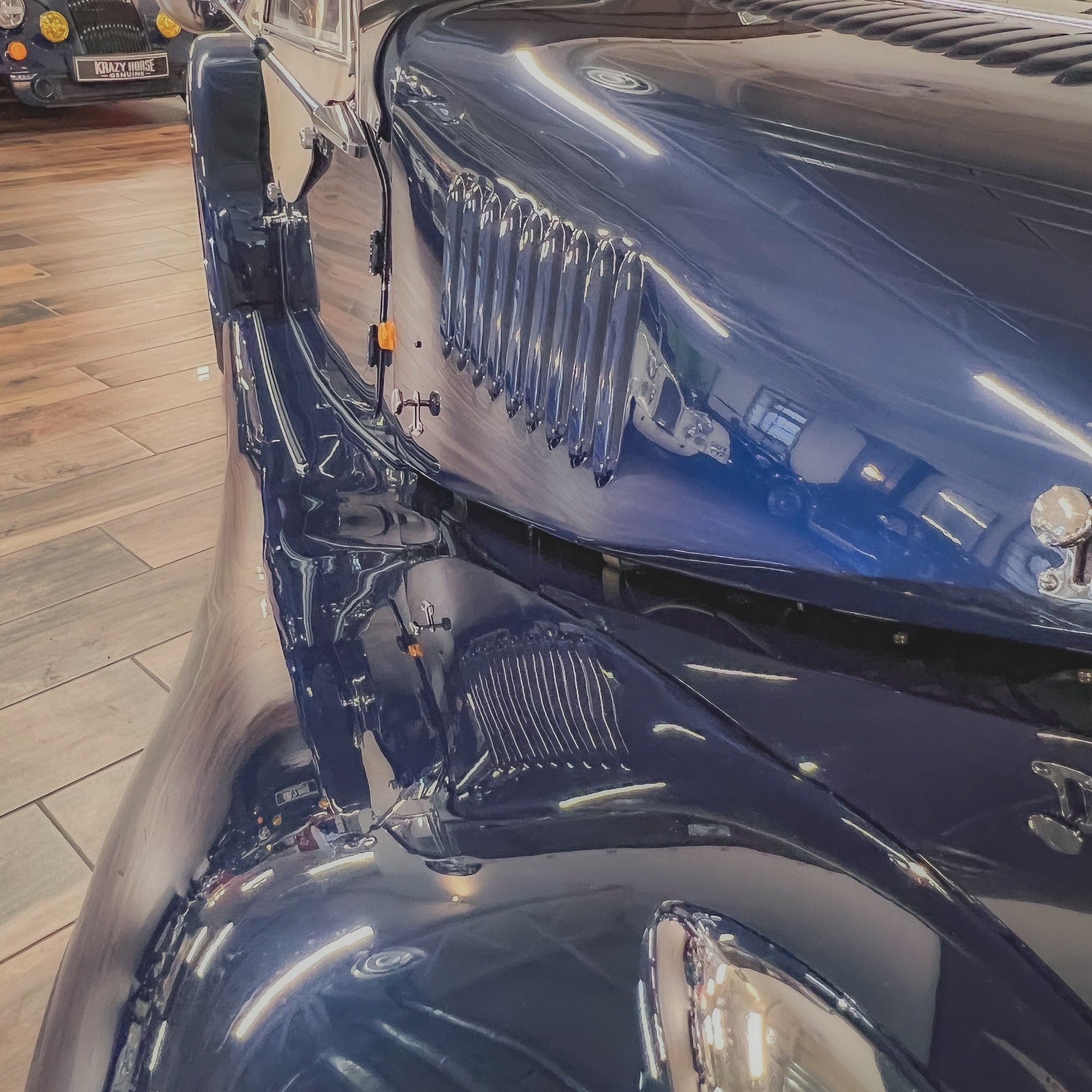 Morgan Plus 8 3.9 V8 - Iris Blue Metallic