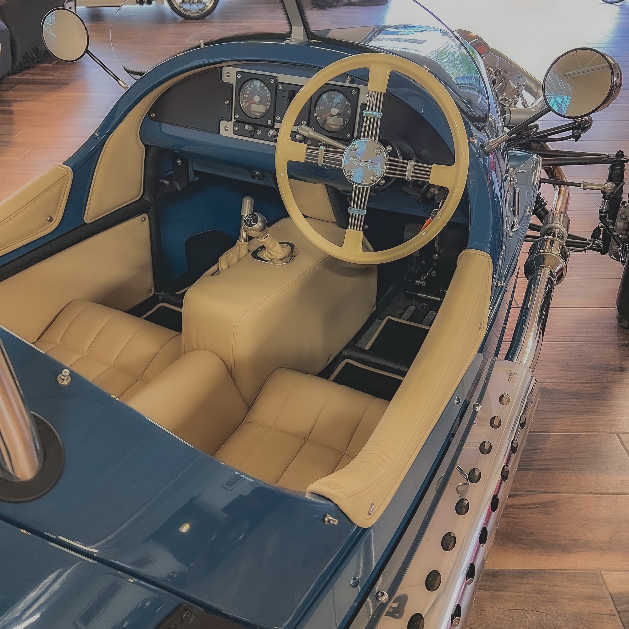 EU4 Morgan 3 Wheeler - Squadron Blue