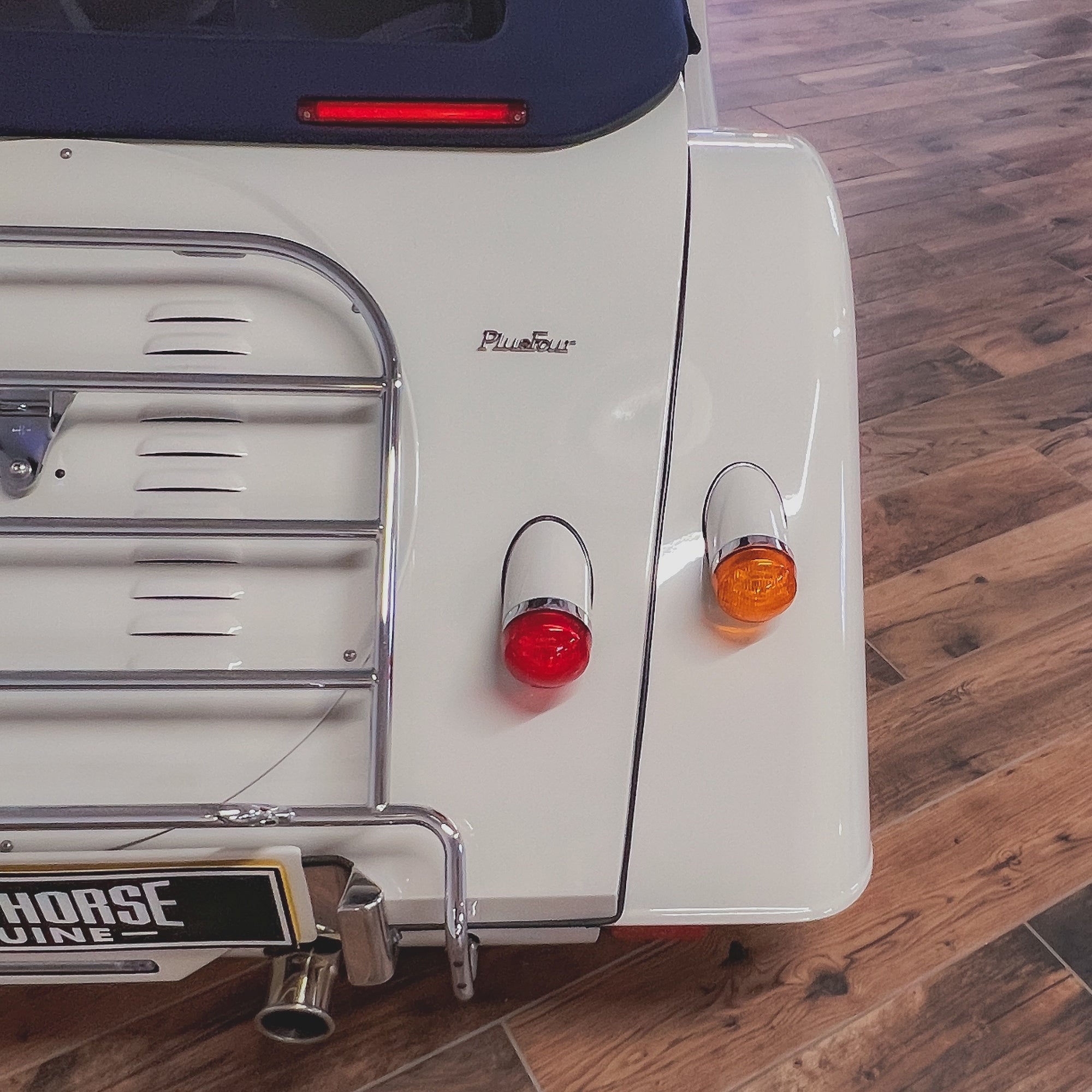 Morgan Plus Four - Morgan Heron Grey