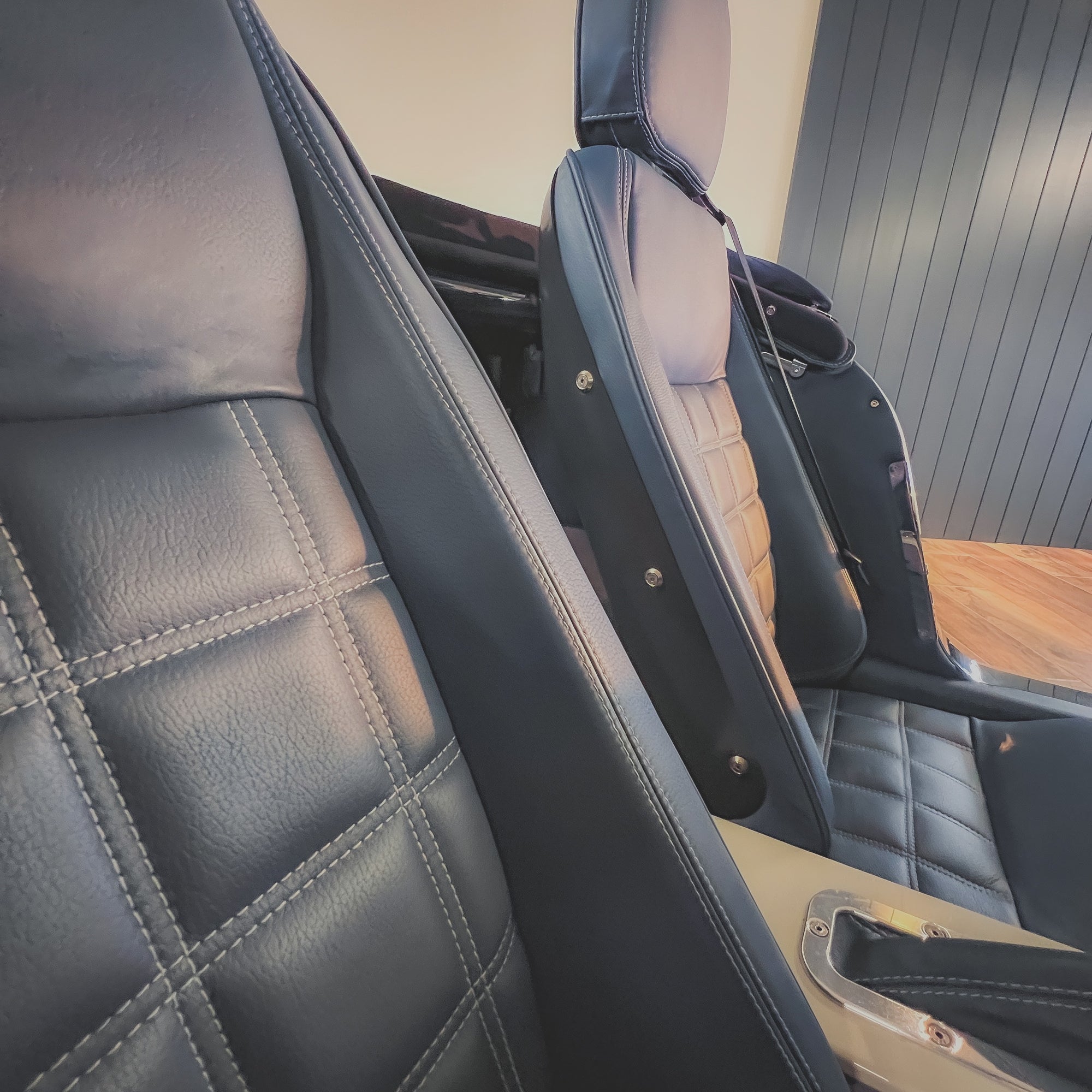 Morgan Plus Four - Morgan Heron Grey