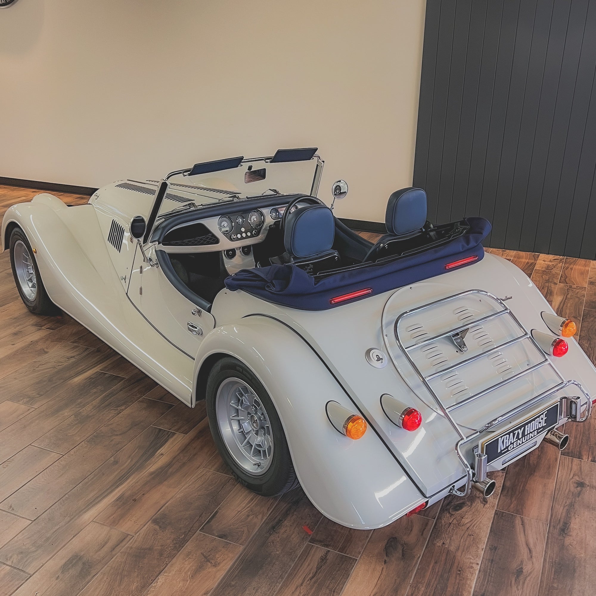 Morgan Plus Four - Morgan Heron Grey