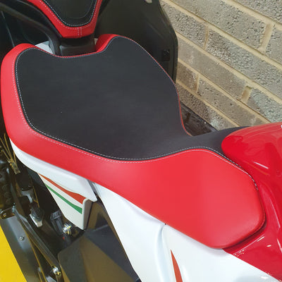 MV Agusta Turismo Veloce RC SCS - RC Pearl White/ Ago Red/Emerald Green