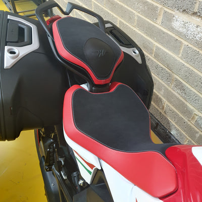 MV Agusta Turismo Veloce RC SCS - RC Pearl White/ Ago Red/Emerald Green