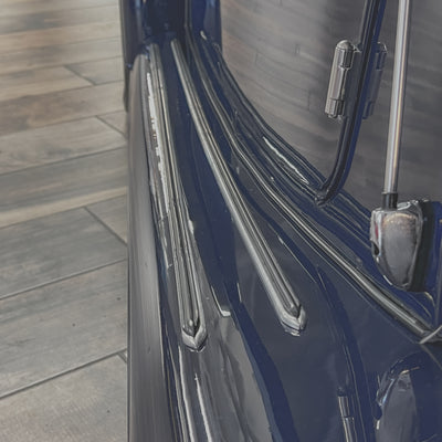 Morgan 4/4 1.8 Twin Cam 16v Ford Z-tec - Morgan Classic Indigo Blue