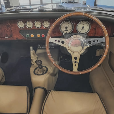 Morgan 4/4 1.8 Twin Cam 16v Ford Z-tec - Morgan Classic Indigo Blue