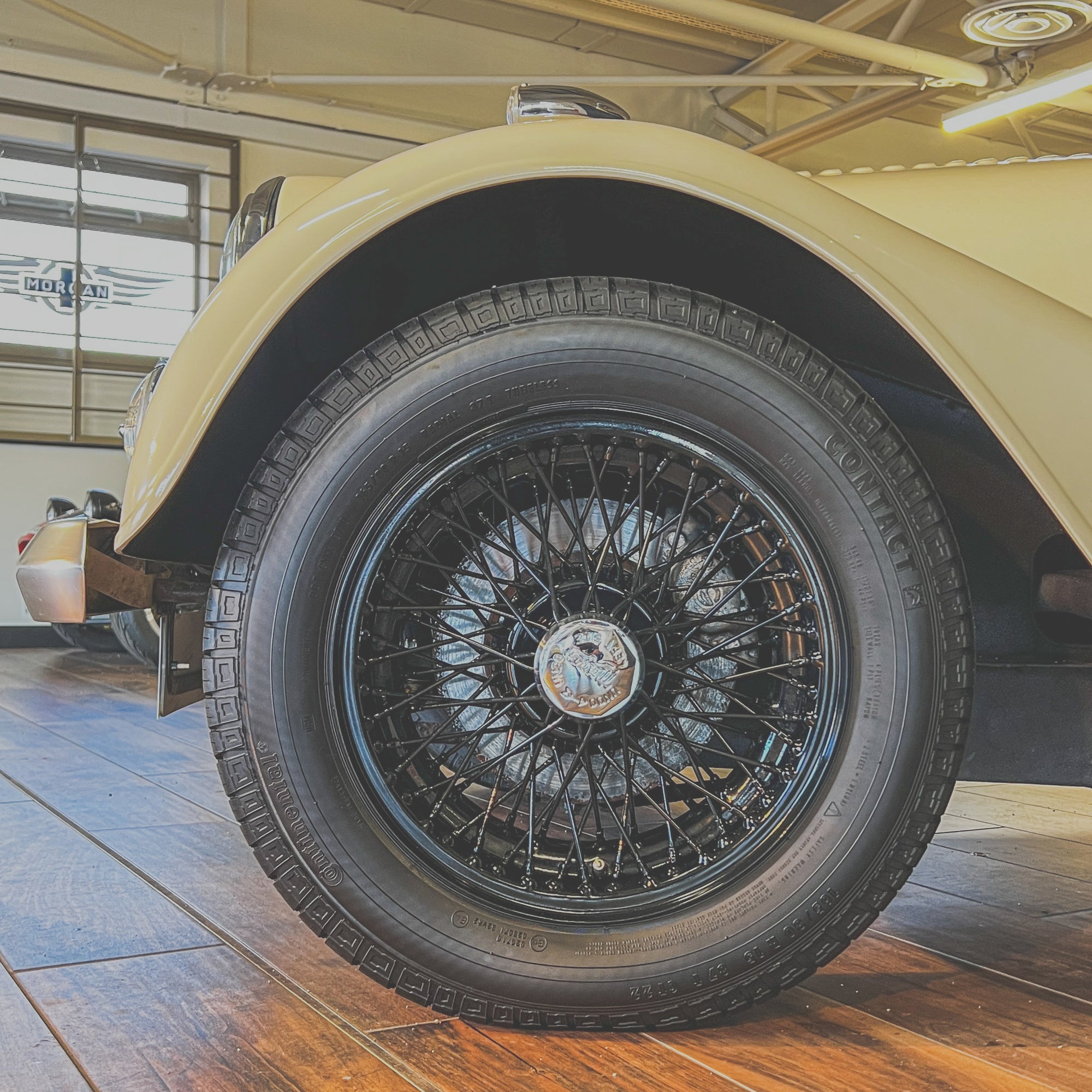 Morgan 4/4 1.6 Ford - Morgan Classic Old English White