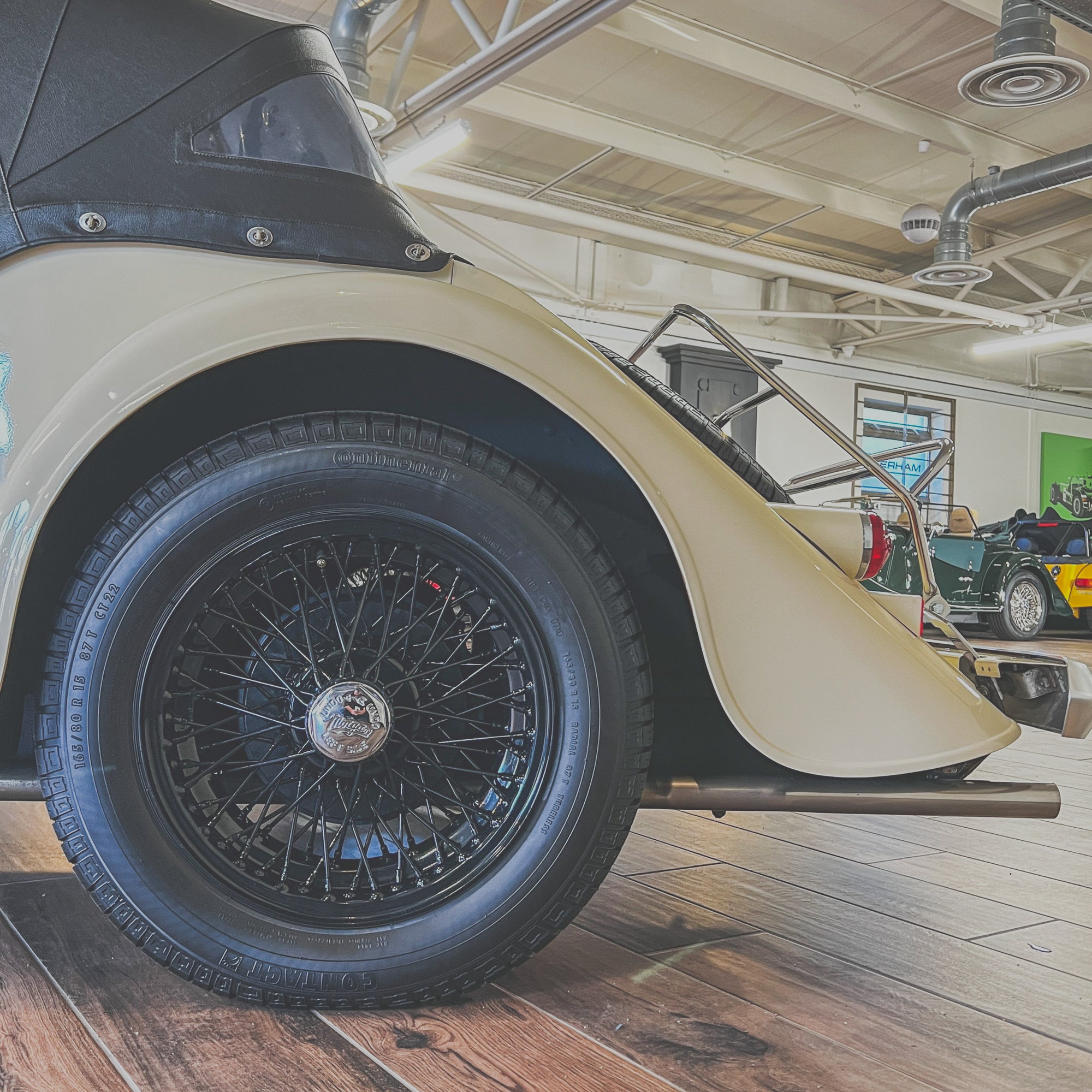 Morgan 4/4 1.6 Ford - Morgan Classic Old English White