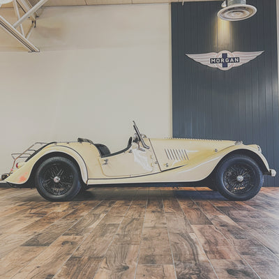 Morgan 4/4 1.6 Ford - Morgan Classic Old English White