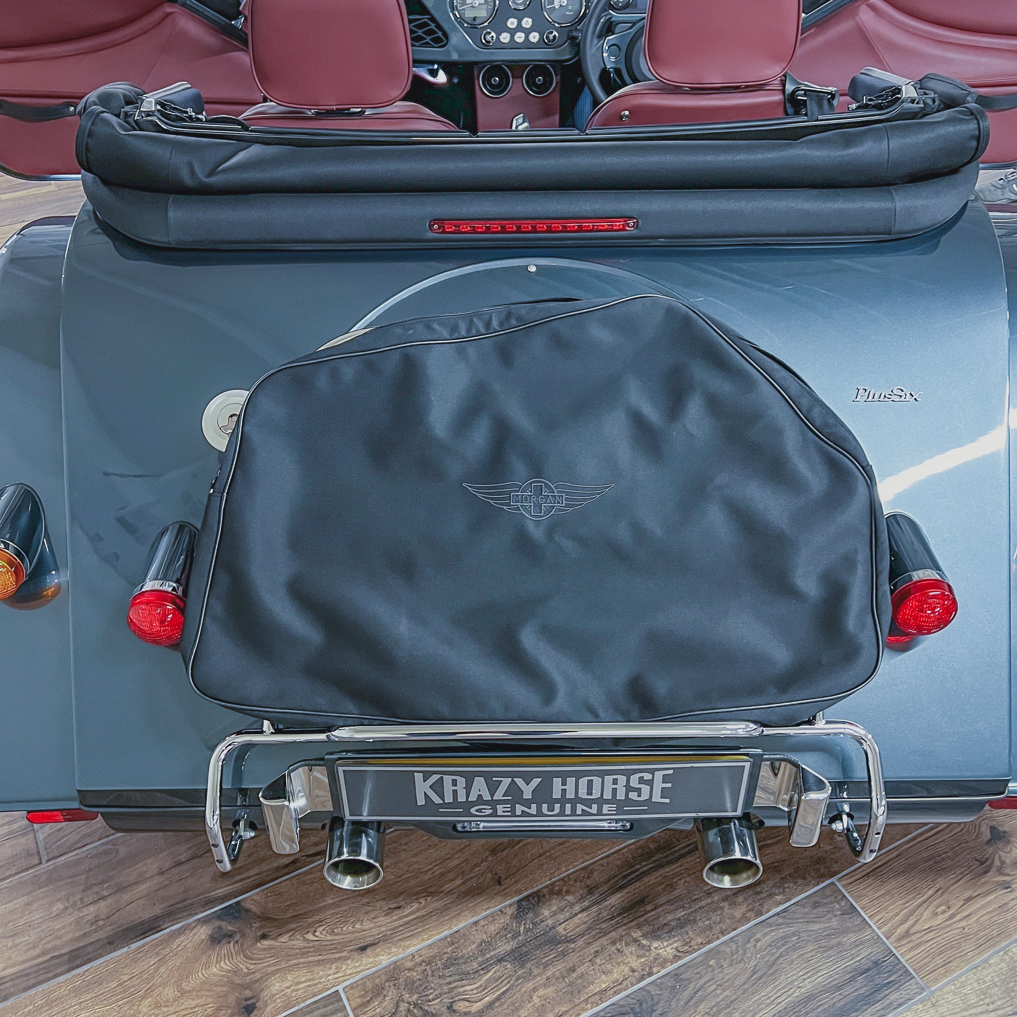 SOLD - Morgan Plus Six 3.0 Automatic - Classic Porsche Adventure Green pearlescent