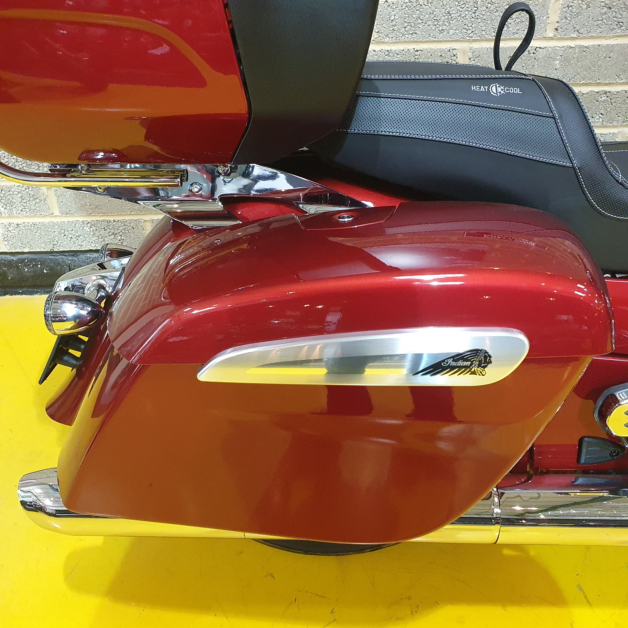 Indian Roadmaster Limited - Stryker Red Metallic