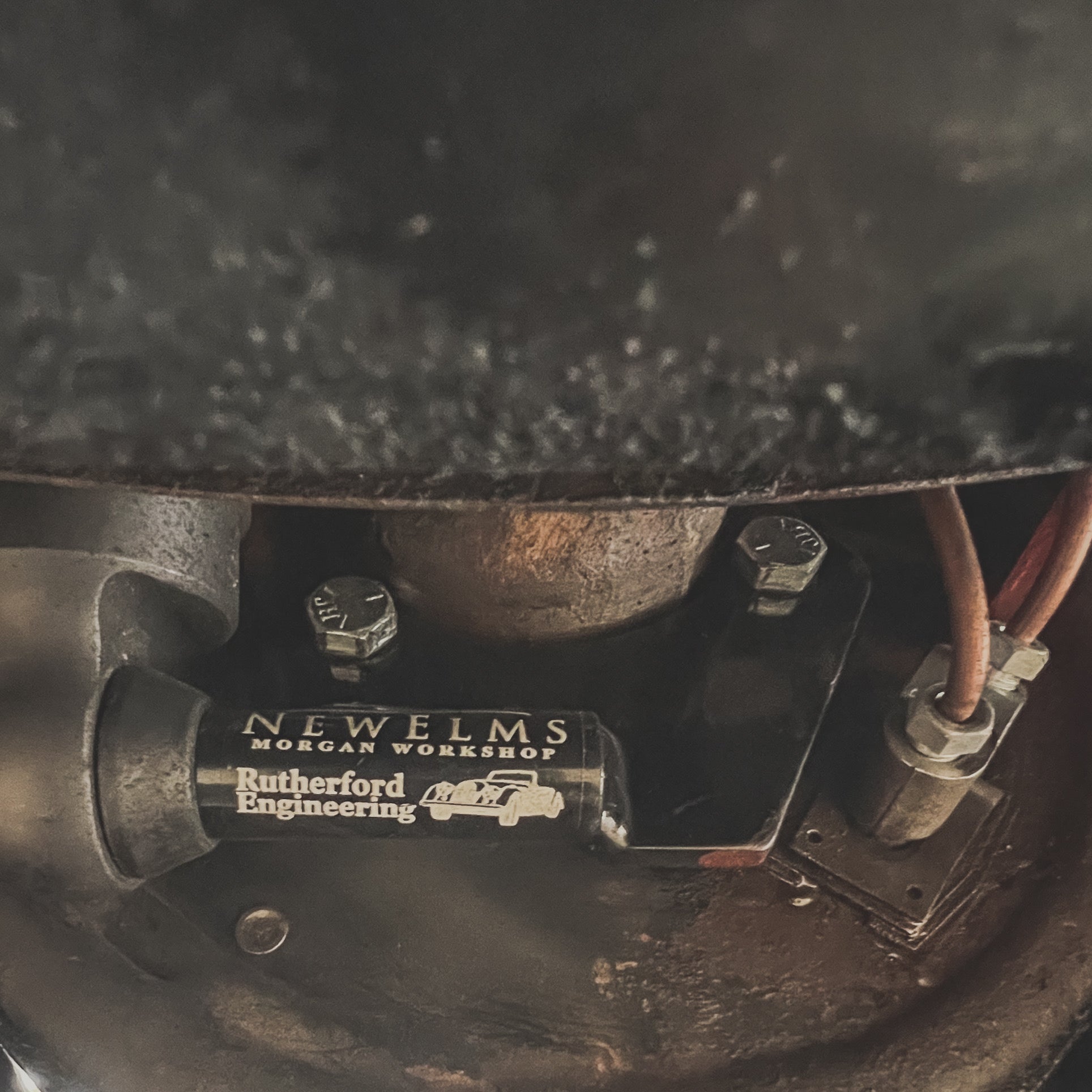 SOLD - Morgan 4/4 1.6 CVH - Sport red