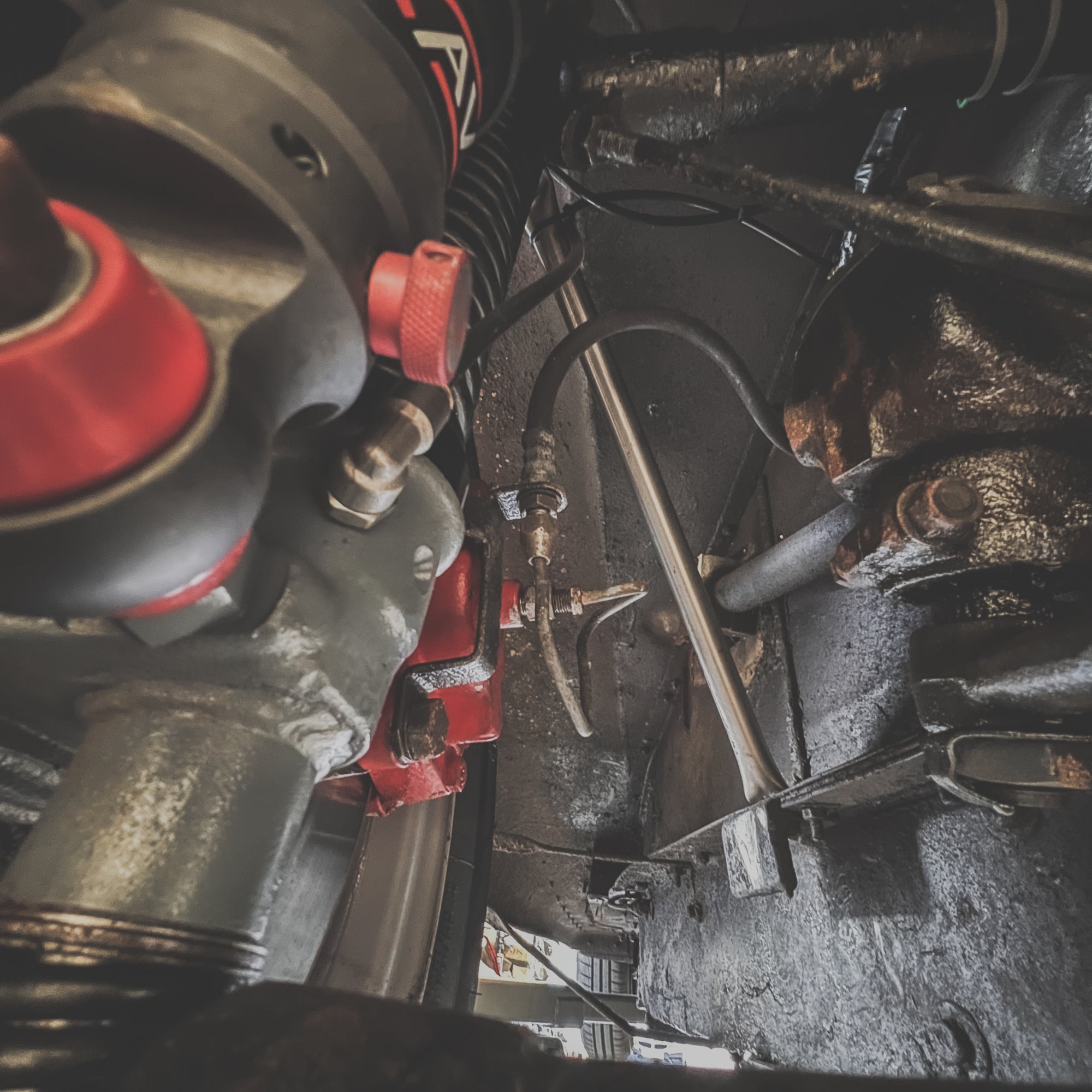 SOLD - Morgan 4/4 1.6 CVH - Sport red