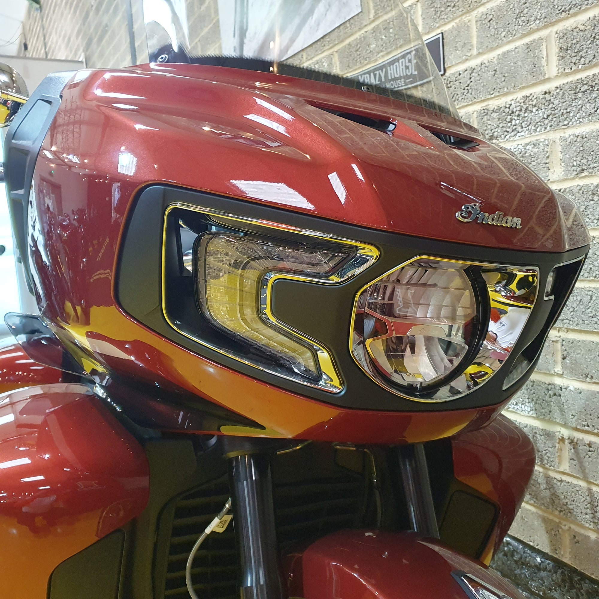 2023 Indian Pursuit Limited ICON - Copper Metallic