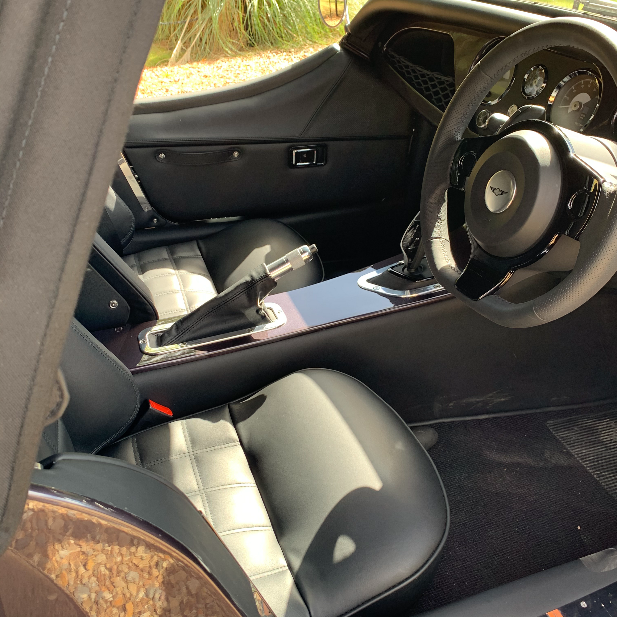 Morgan Plus Four - Metallic Morgan Regal Grey