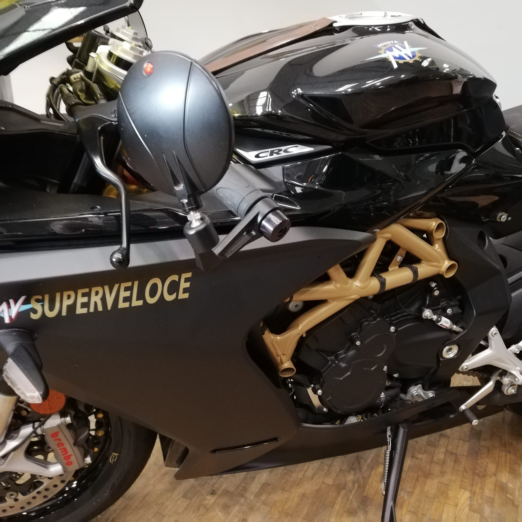 MV Agusta Superveloce - Black and Gold - PreLoved