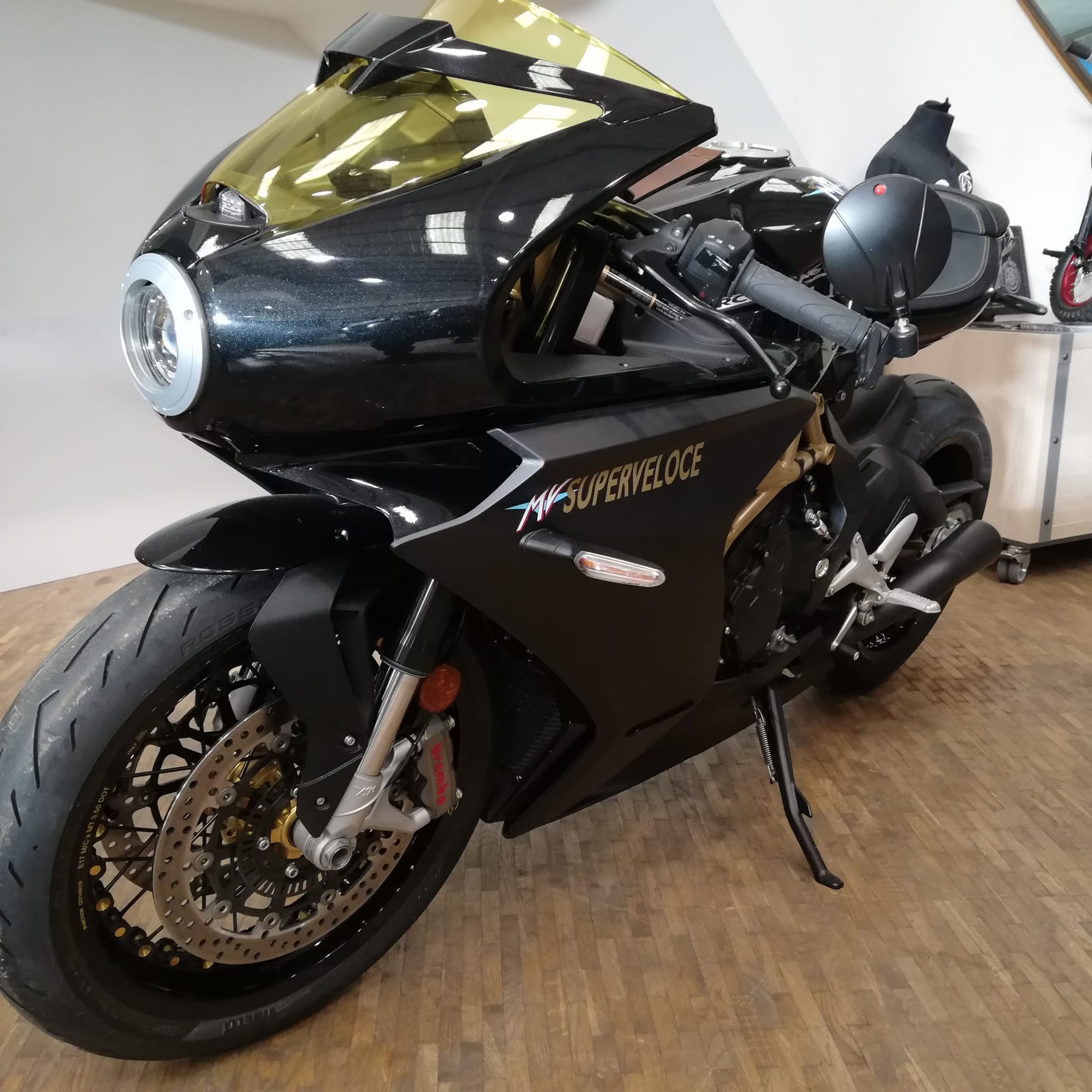 MV Agusta Superveloce - Black and Gold - PreLoved