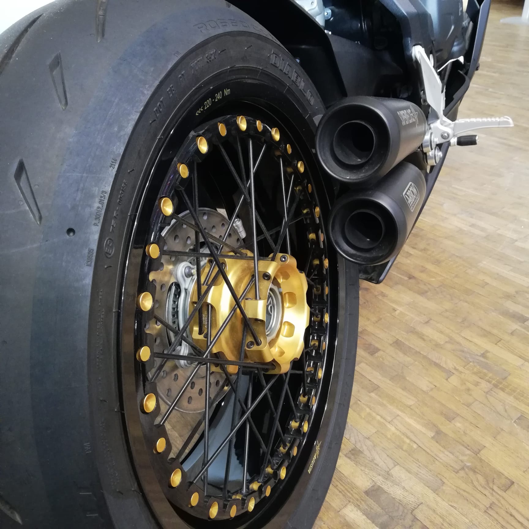 MV Agusta Superveloce - Black and Gold - PreLoved