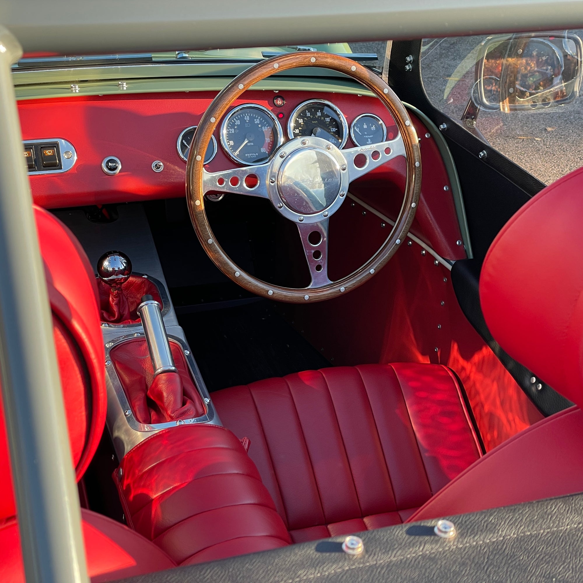 Caterham Seven Sprint - Green