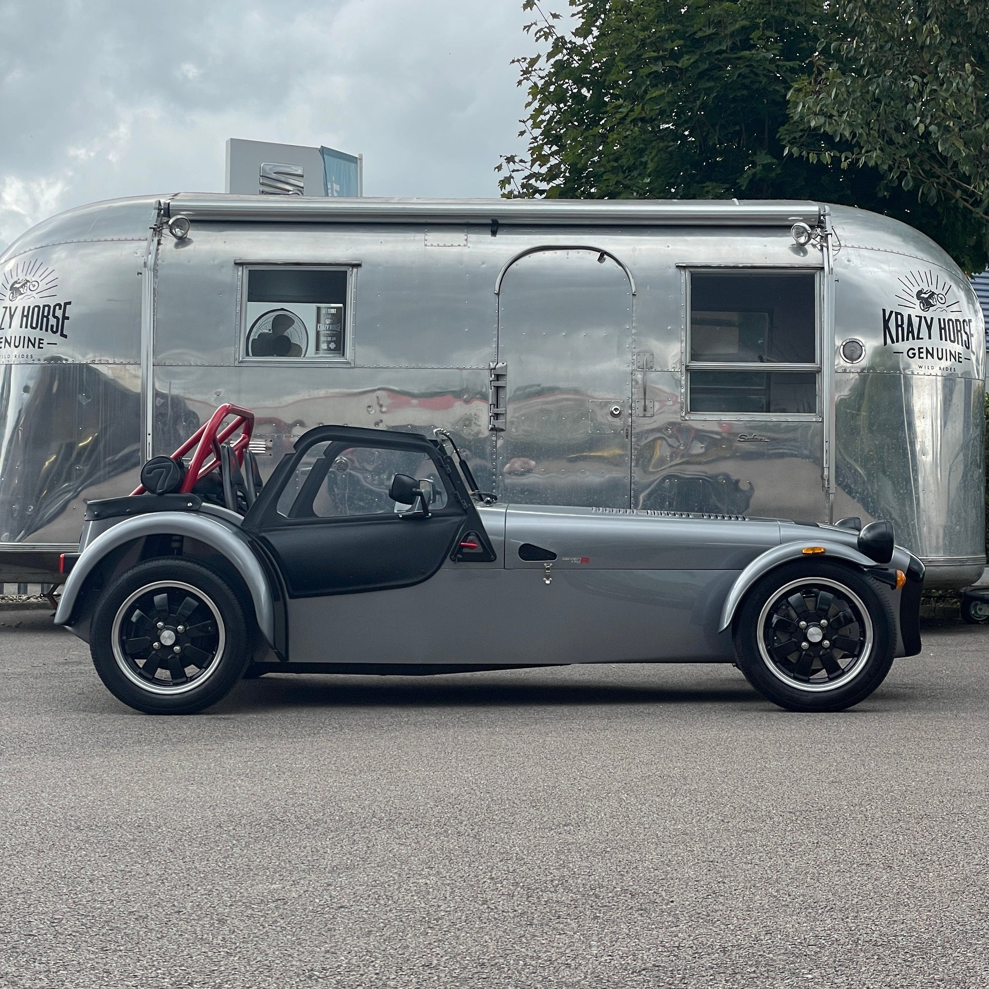 CATERHAM 170R - DARK SILVER WITH BLACK