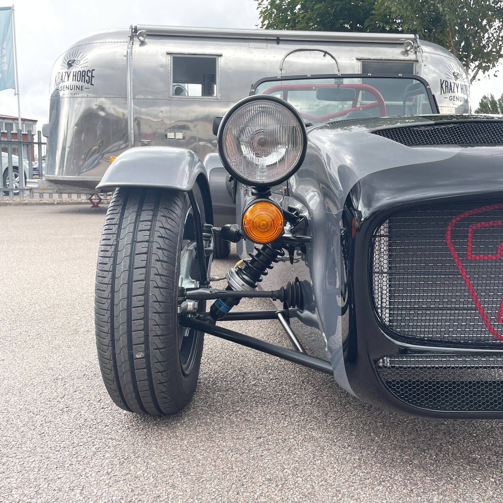 CATERHAM 170R - DARK SILVER WITH BLACK