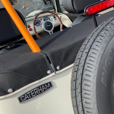 CATERHAM SUPER SEVEN 1600 LARGE CHASSIS - OXFORD WHITE & BALLISTIC ORANGE WITH BLACK LEATHER