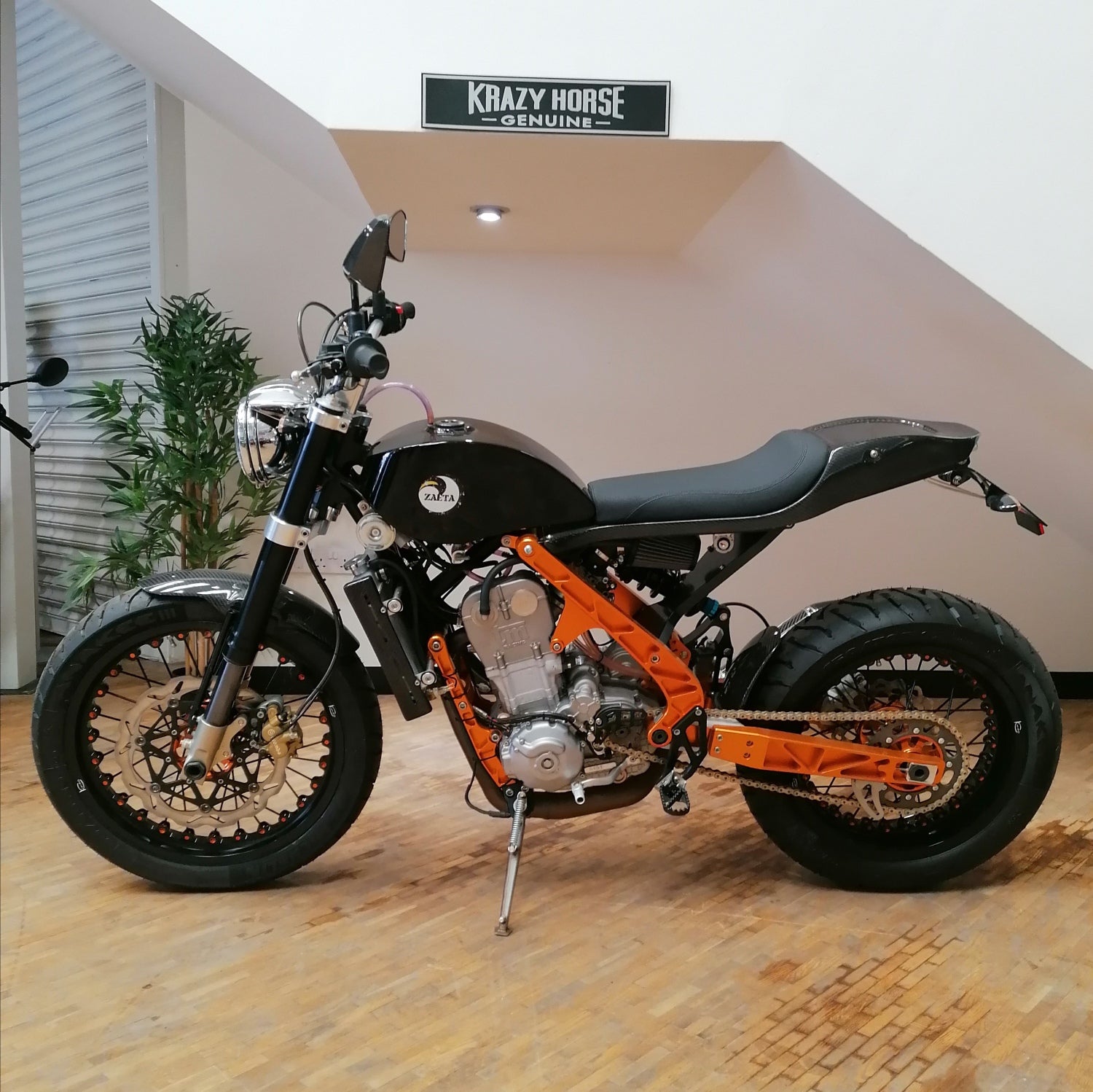 Zaeta DT530 - Black