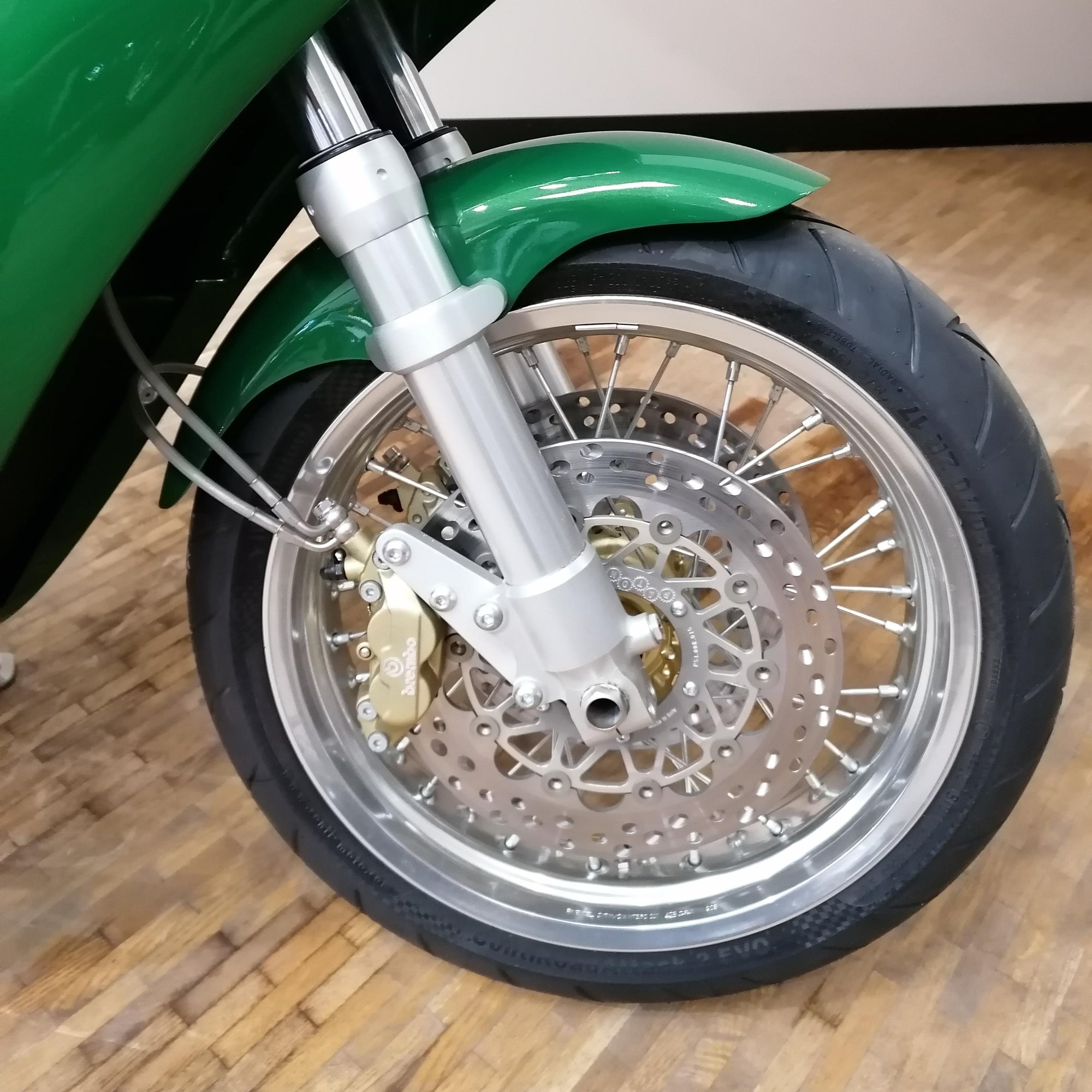 Paton S1 - Green - As raced by Olie Linsdell