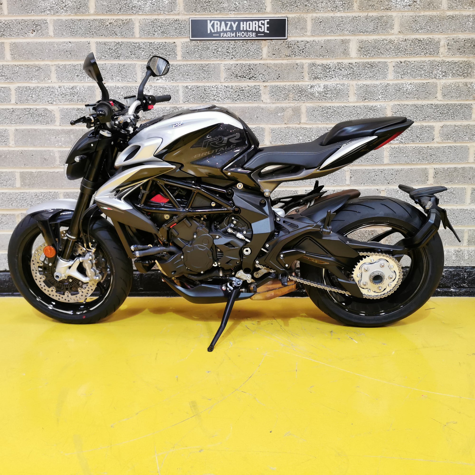 MV Agusta Brutale 800 RR - Ago Silver and Dark Metallic Grey