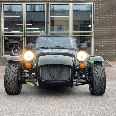 2021 CATERHAM ACADEMY / CURRENTLY IN ROADSPORT SPEC - BARE ALUMINIUM BODY WITH BLACK WINGS AND NOSECONE