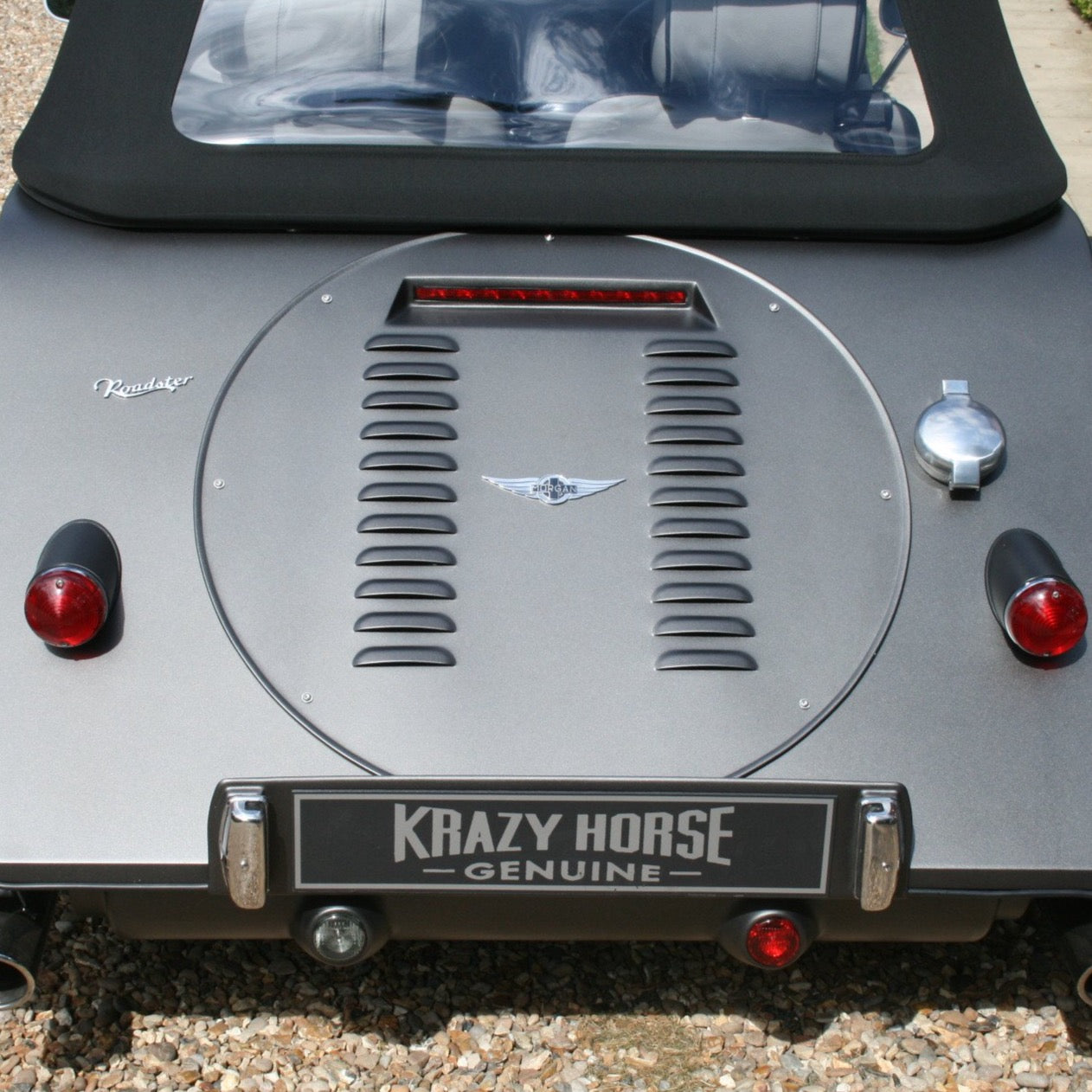 Roadster 3.7 V6 Manual - Satin Silverstone Track Grey