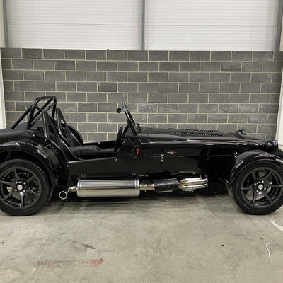 SOLD - CATERHAM SEVEN 420R LARGE CHASSIS - GRAVITY BLACK WITH BLACK