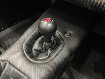 SOLD - CATERHAM SEVEN 420R LARGE CHASSIS - GRAVITY BLACK WITH BLACK