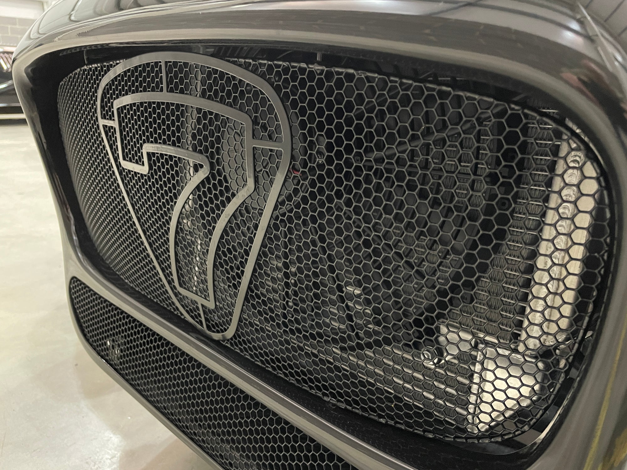 SOLD - CATERHAM SEVEN 420R LARGE CHASSIS - GRAVITY BLACK WITH BLACK