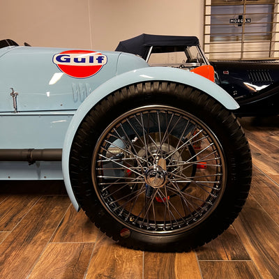 Morgan 3 Wheeler - Gulf Blau / Gulf Orange - Stage Two Tuned Morgan Three Wheeler