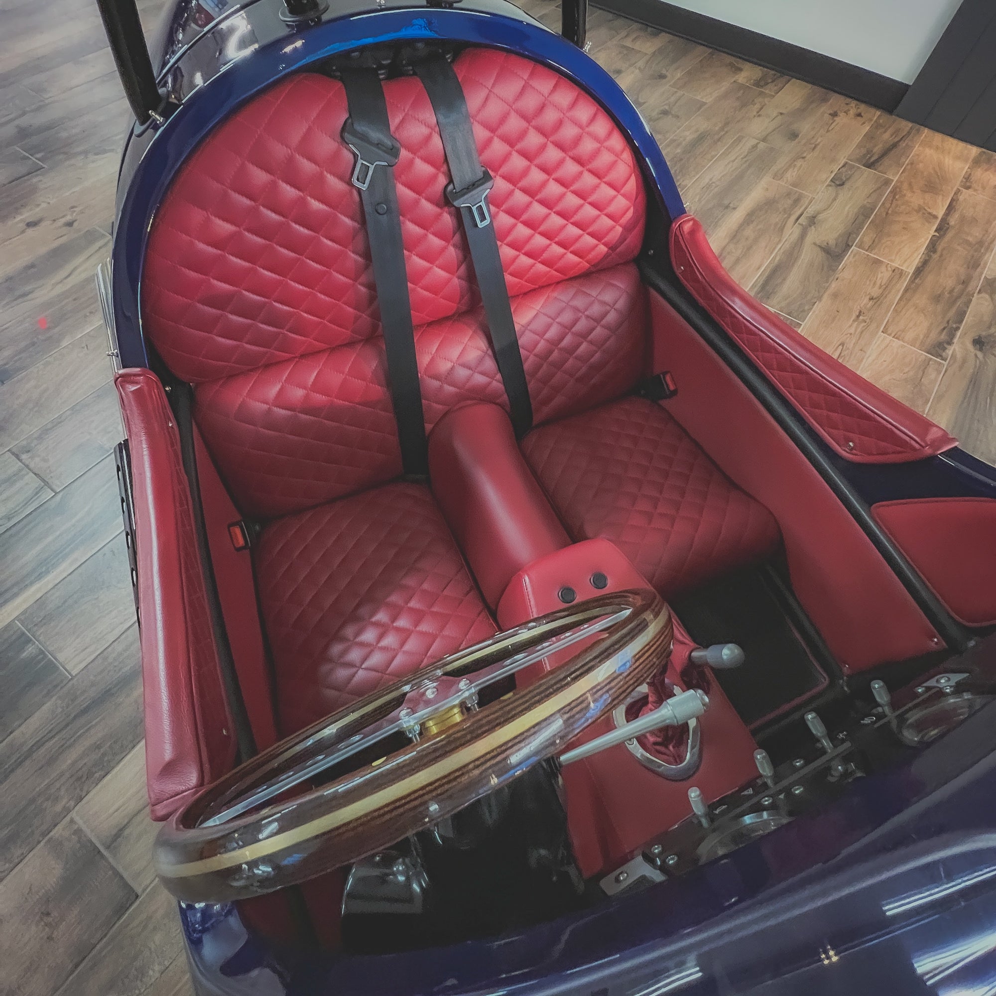 Morgan 3 Wheeler -Ferrari Tour de France (special paint finish)