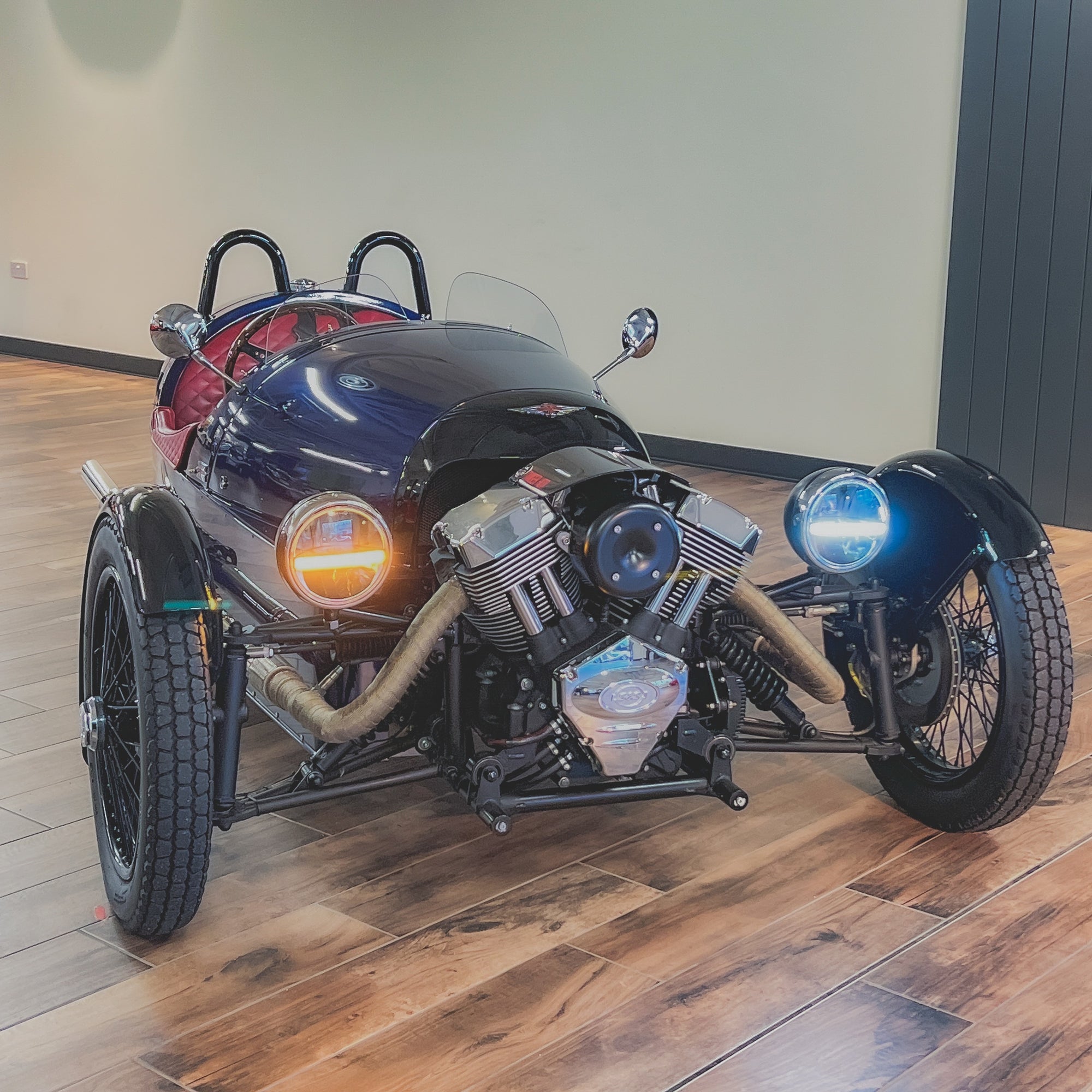 Morgan 3 Wheeler -Ferrari Tour de France (special paint finish)