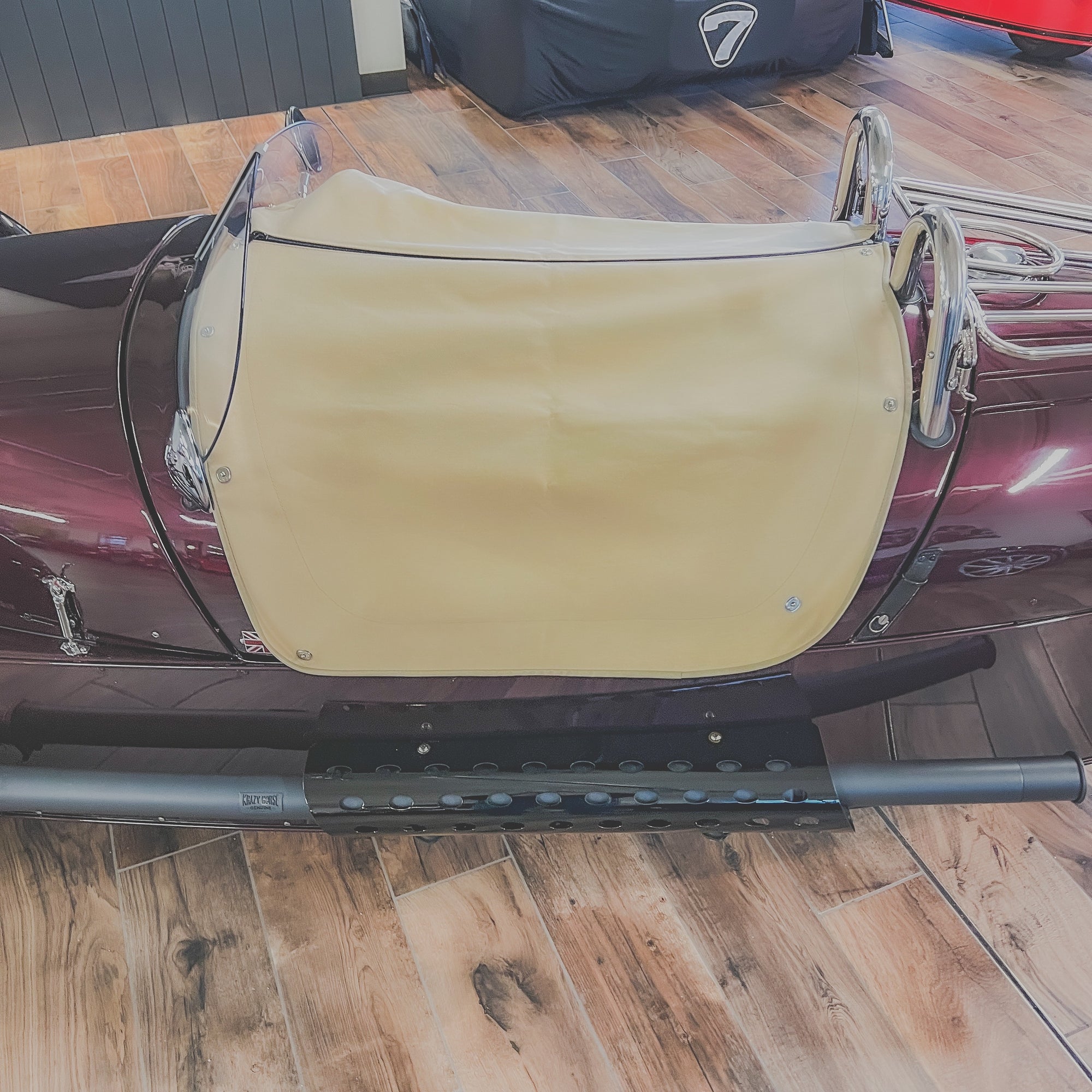 Morgan 3 Wheeler - English Damson