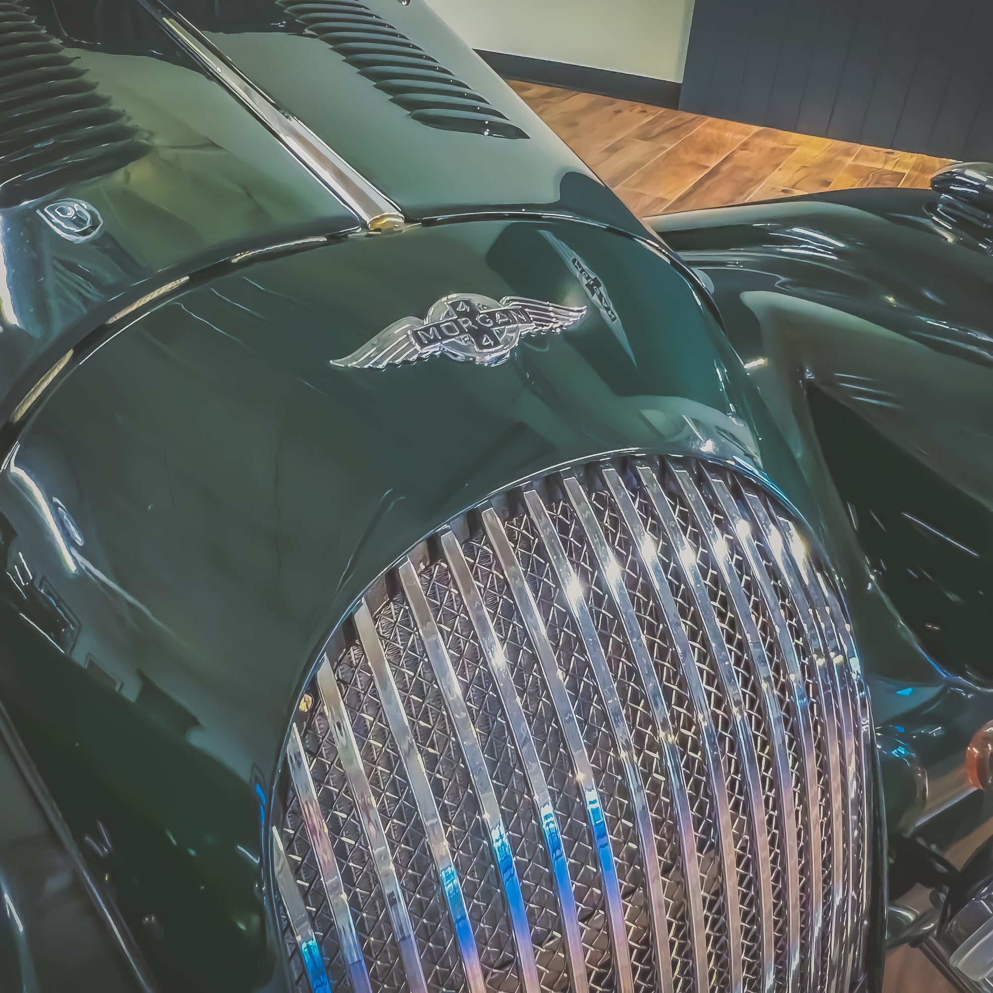 Morgan 4/4 1.6 Ford - Morgan Classic Old English White