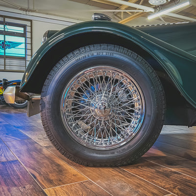 Morgan 4/4 1.6 Ford - Morgan Classic Old English White