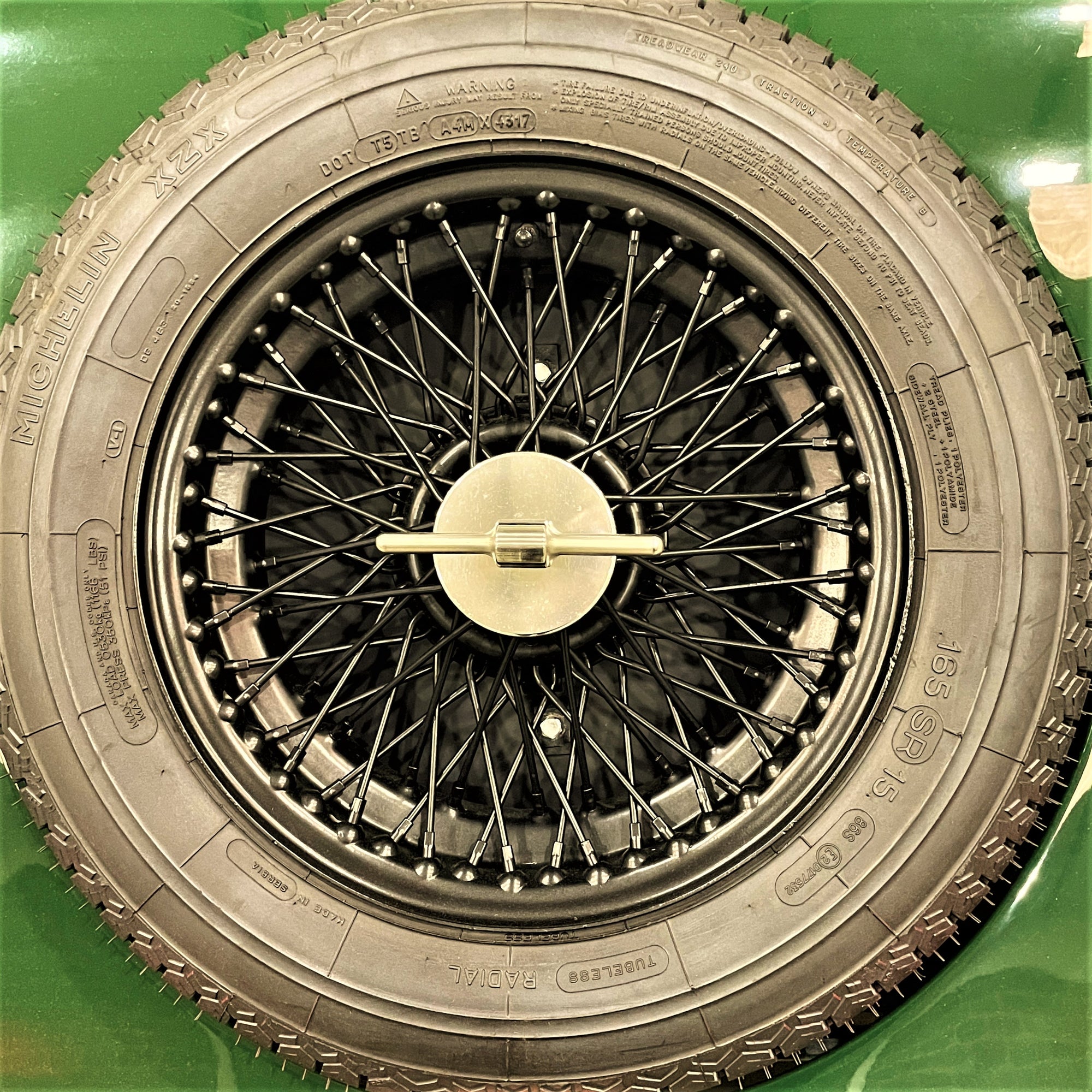 Morgan 4/4 - Solid Morgan Green