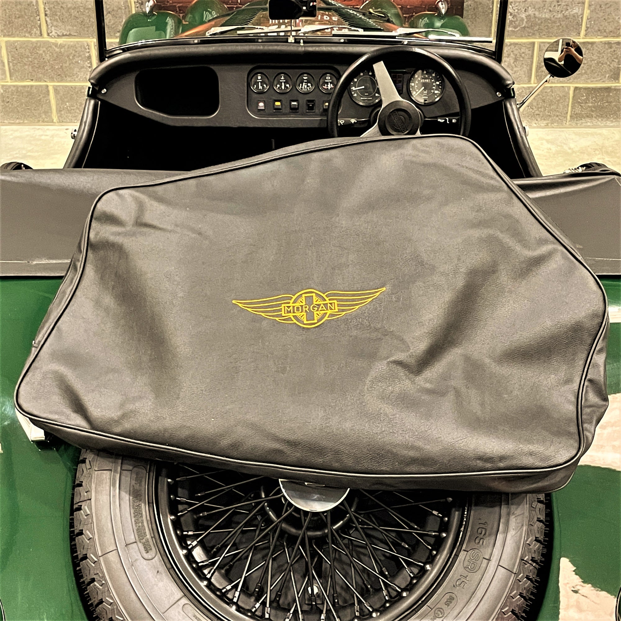 Morgan 4/4 - Solid Morgan Green