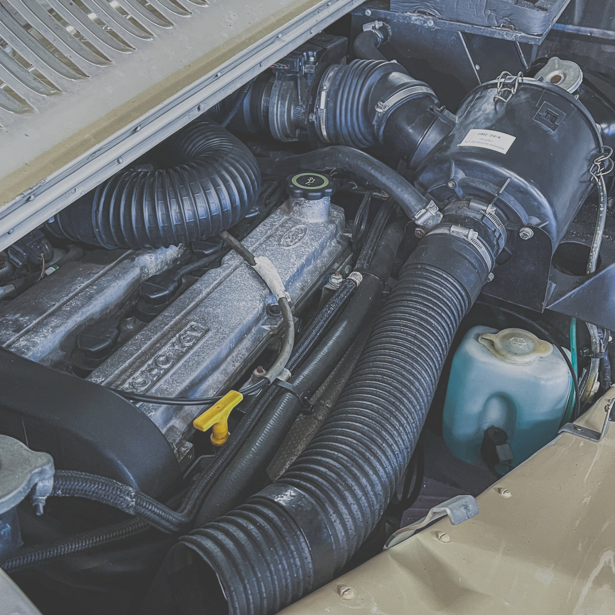 Morgan 4/4 1.8 Twin Cam 16v Ford Z-tec - Morgan Classic Sport Ivory