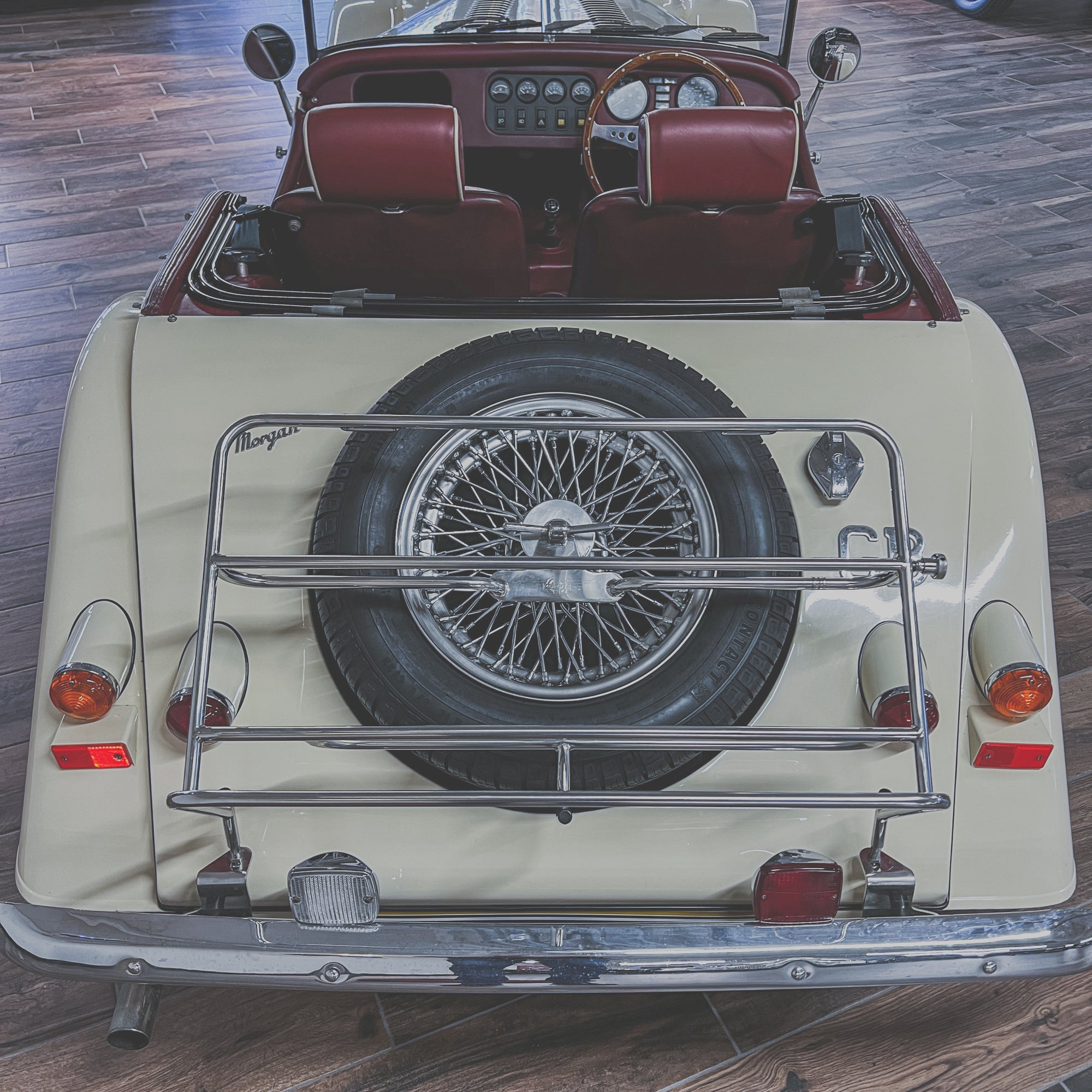 Morgan 4/4 1.8 Twin Cam 16v Ford Z-tec - Morgan Classic Sport Ivory