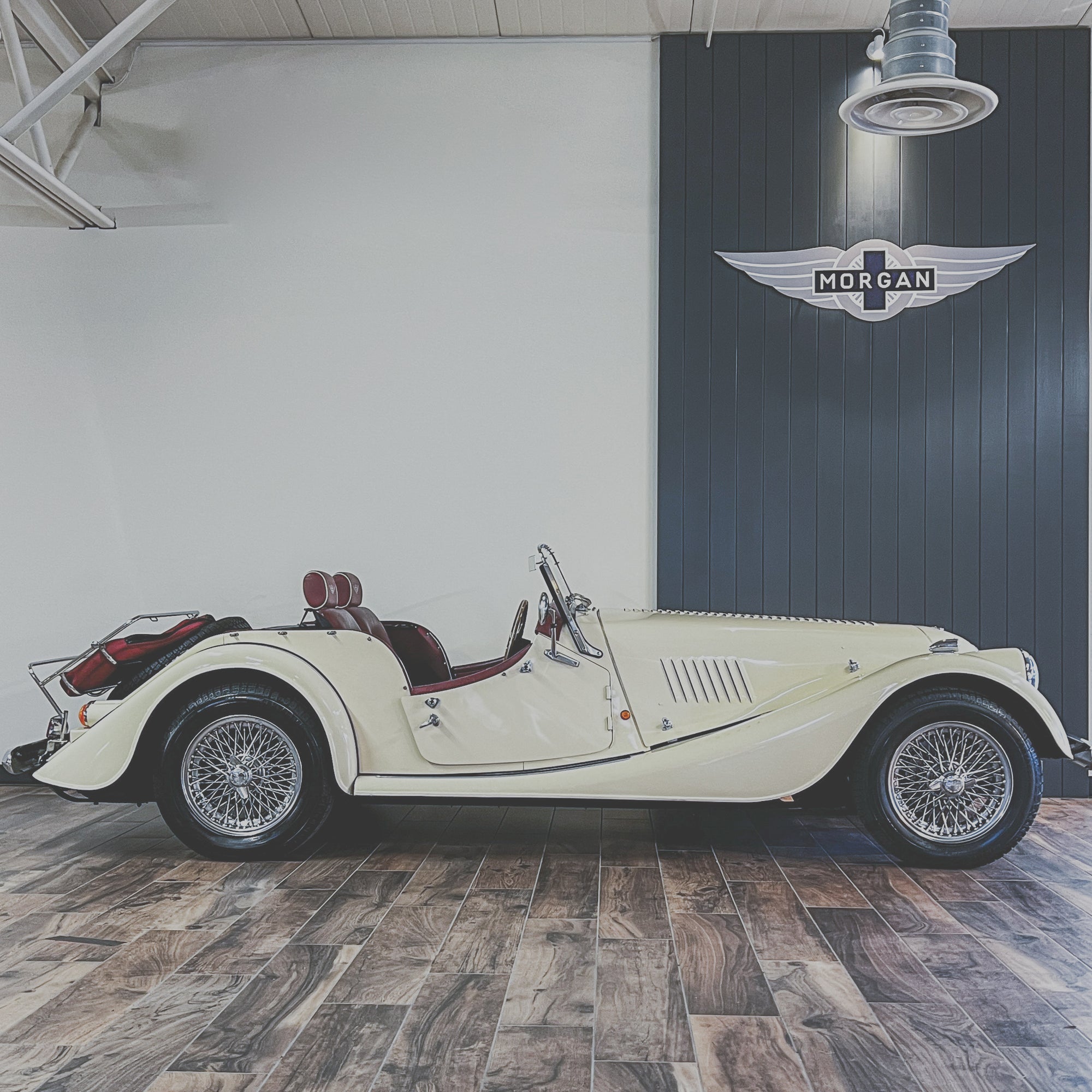 Morgan 4/4 1.8 Twin Cam 16v Ford Z-tec - Morgan Classic Sport Ivory