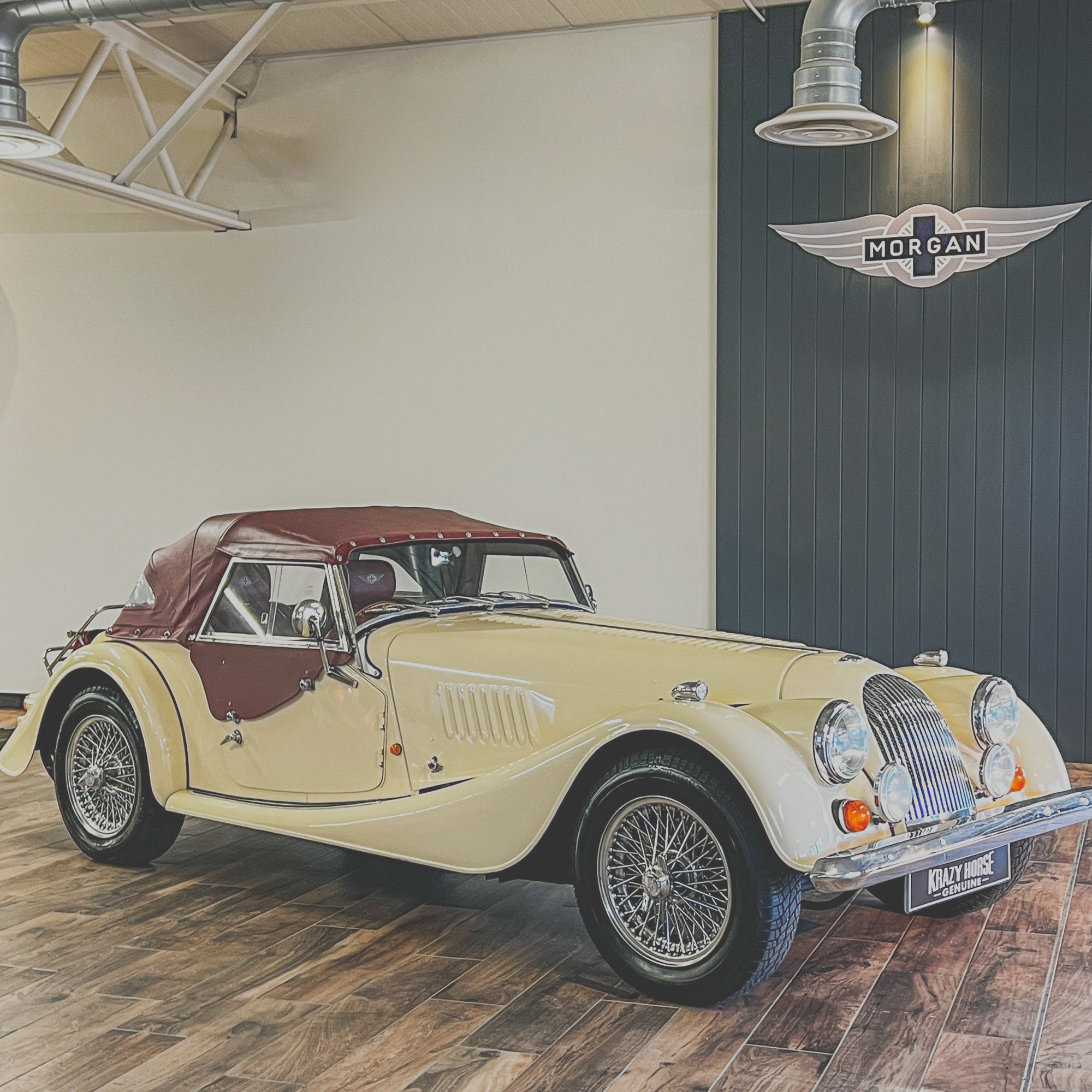Morgan 4/4 1.8 Twin Cam 16v Ford Z-tec - Morgan Classic Sport Ivory