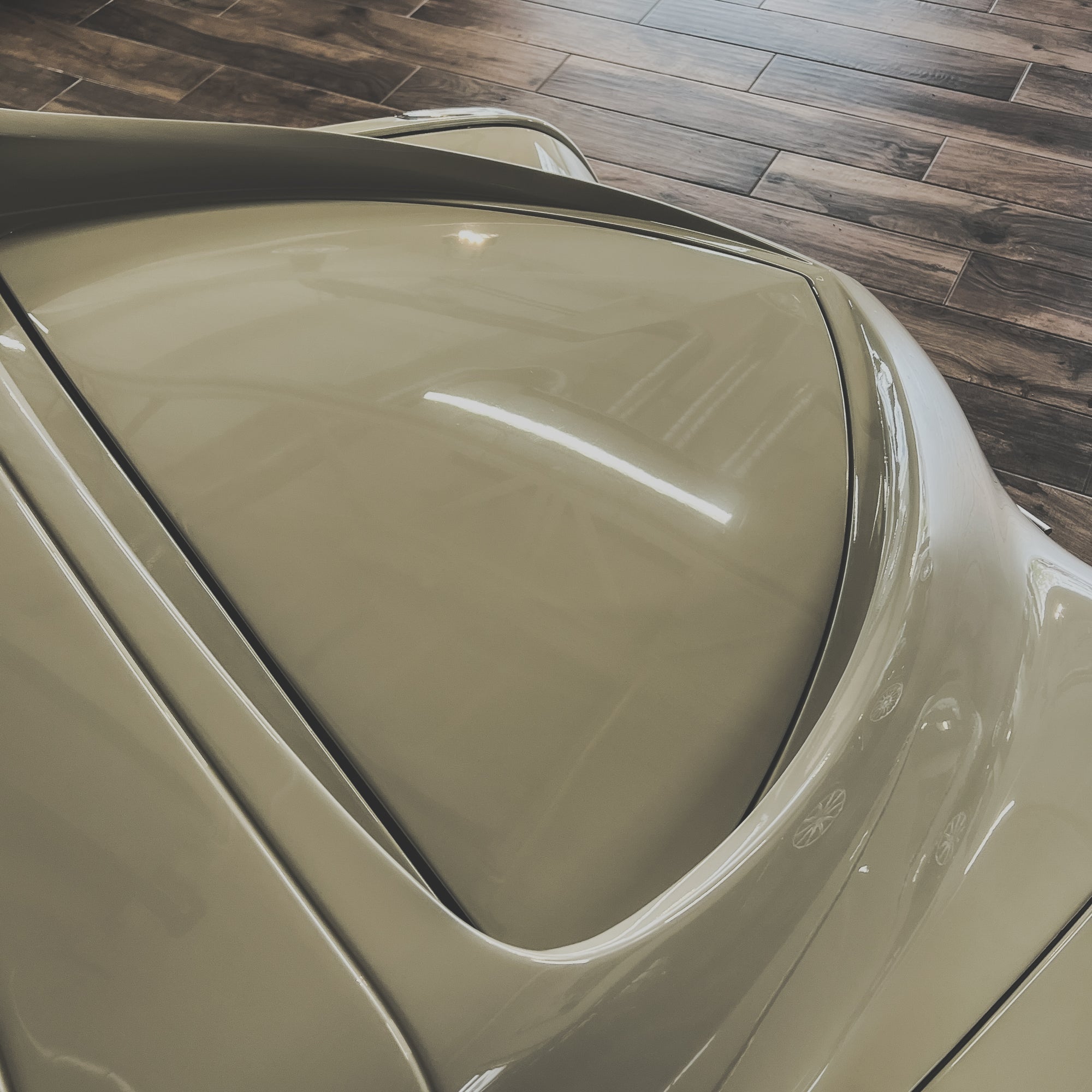 Morgan Aero Coupe 4.8 V8 No. 31 of Only 38 Ever Made - Porsche Heron White