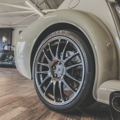 Morgan Aero Coupe 4.8 V8 No. 31 of Only 38 Ever Made - Porsche Heron White