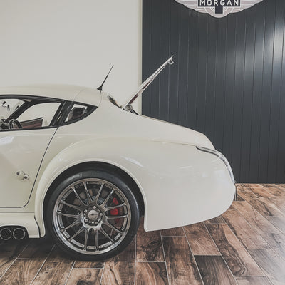 Morgan Aero Coupe 4.8 V8 No. 31 of Only 38 Ever Made - Porsche Heron White